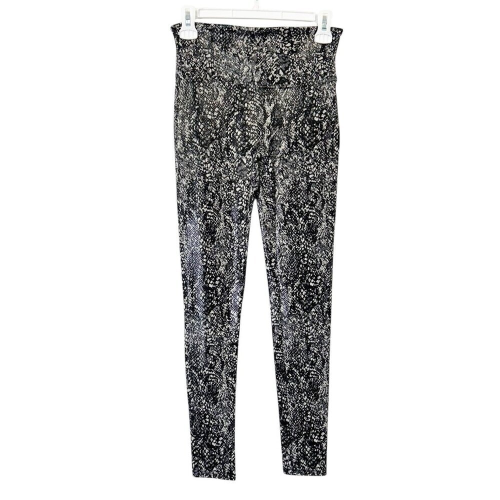 Spanx Leggings Women’s Size Medium Shine‎ Glossy Snake Print